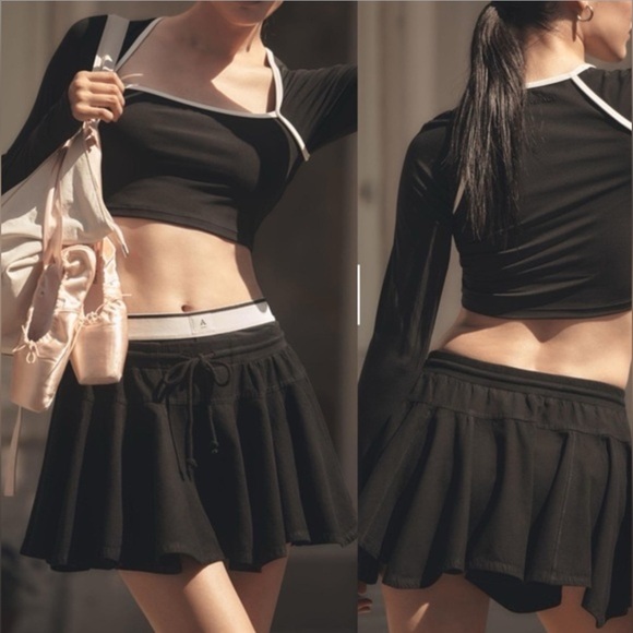 Anthropologie Dresses & Skirts - NWT Anthropologie Daily Practice Courtside Black Mini Skirt M